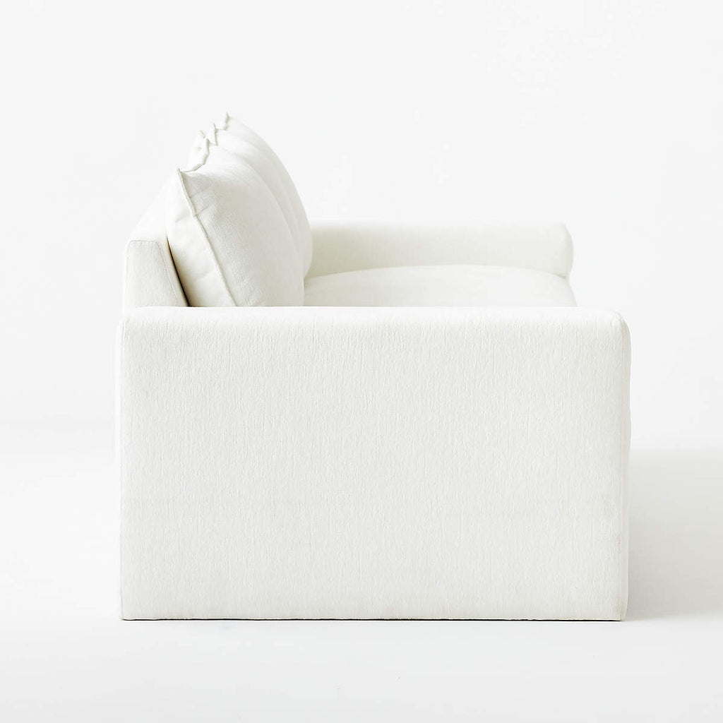 Framlingham sofa, detail